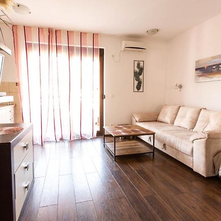 Apartment Lora Budva Exterior photo